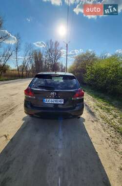 Позашляховик / Кросовер Toyota Venza 2013 в 