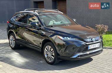 Позашляховик / Кросовер Toyota Venza 2020 в Івано-Франківську