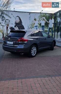 Внедорожник / Кроссовер Toyota Venza 2015 в 