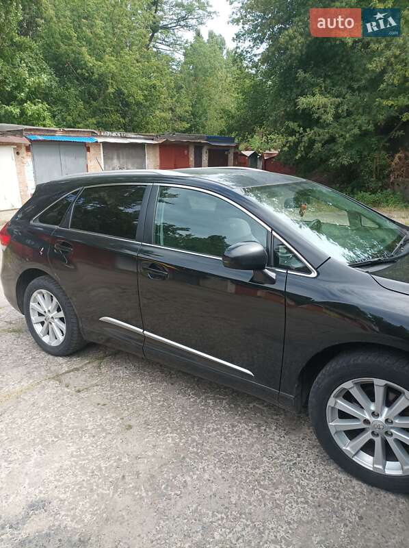 Позашляховик / Кросовер Toyota Venza 2011 в Білій Церкві