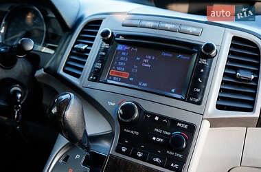 Внедорожник / Кроссовер Toyota Venza 2014 в 