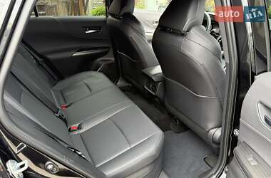Позашляховик / Кросовер Toyota Venza 2024 в 