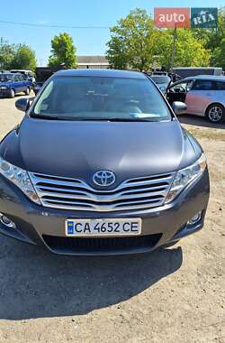 Внедорожник / Кроссовер Toyota Venza 2011 в Умани