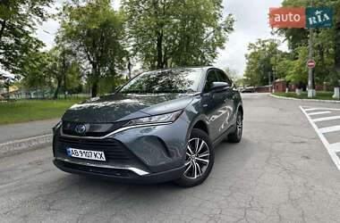 Позашляховик / Кросовер Toyota Venza 2021 в 