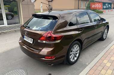 Позашляховик / Кросовер Toyota Venza 2013 в 