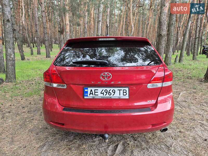 Позашляховик / Кросовер Toyota Venza 2012 в Дніпрі