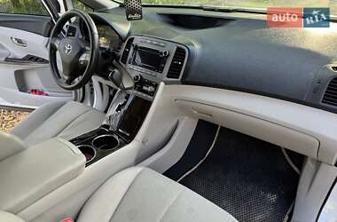 Внедорожник / Кроссовер Toyota Venza 2010 в 