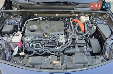 Внедорожник / Кроссовер Toyota Venza 2021 в 