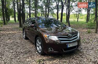 Позашляховик / Кросовер Toyota Venza 2013 в 