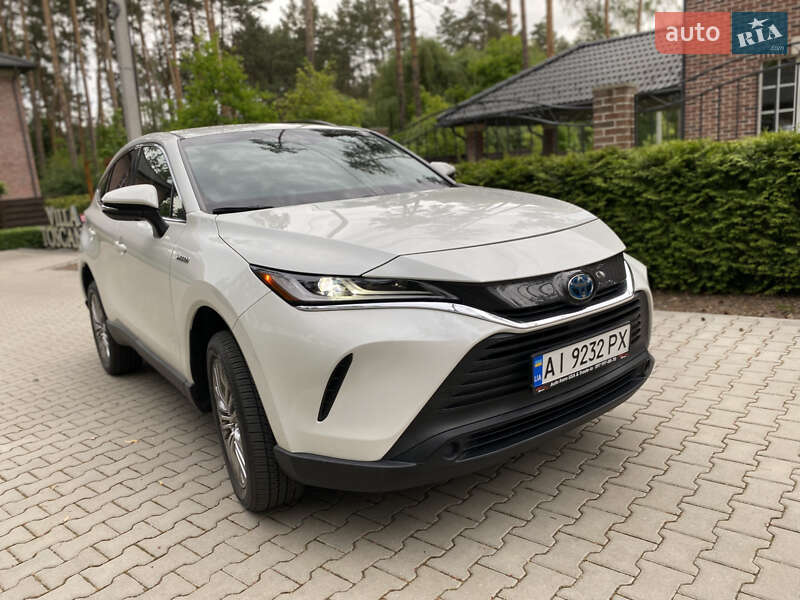 Позашляховик / Кросовер Toyota Venza 2021 в Києві