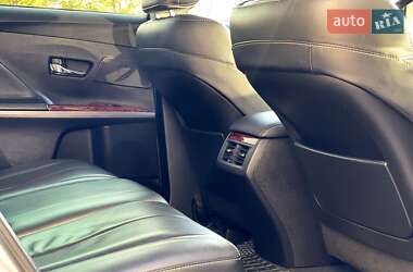 Позашляховик / Кросовер Toyota Venza 2014 в 