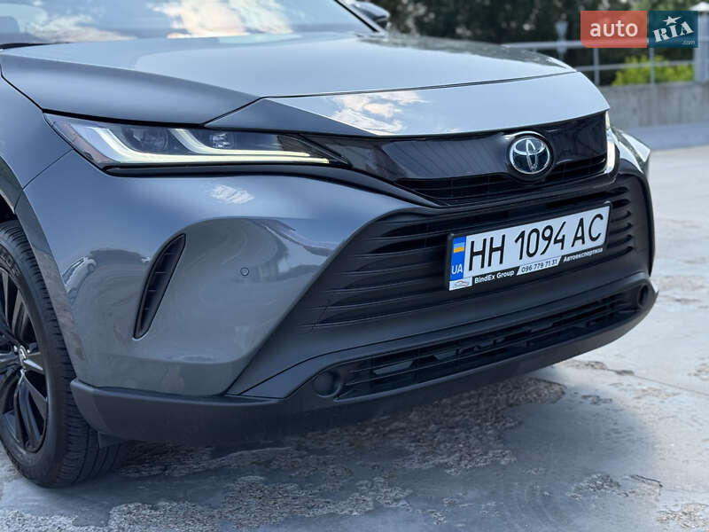Позашляховик / Кросовер Toyota Venza 2022 в Києві