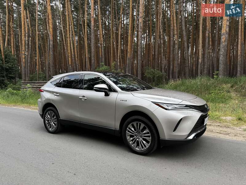 Внедорожник / Кроссовер Toyota Venza 2021 в Полтаве