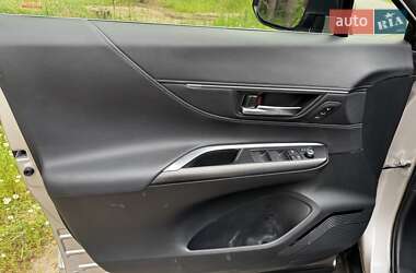 Внедорожник / Кроссовер Toyota Venza 2021 в 