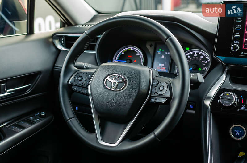 Позашляховик / Кросовер Toyota Venza 2021 в Києві