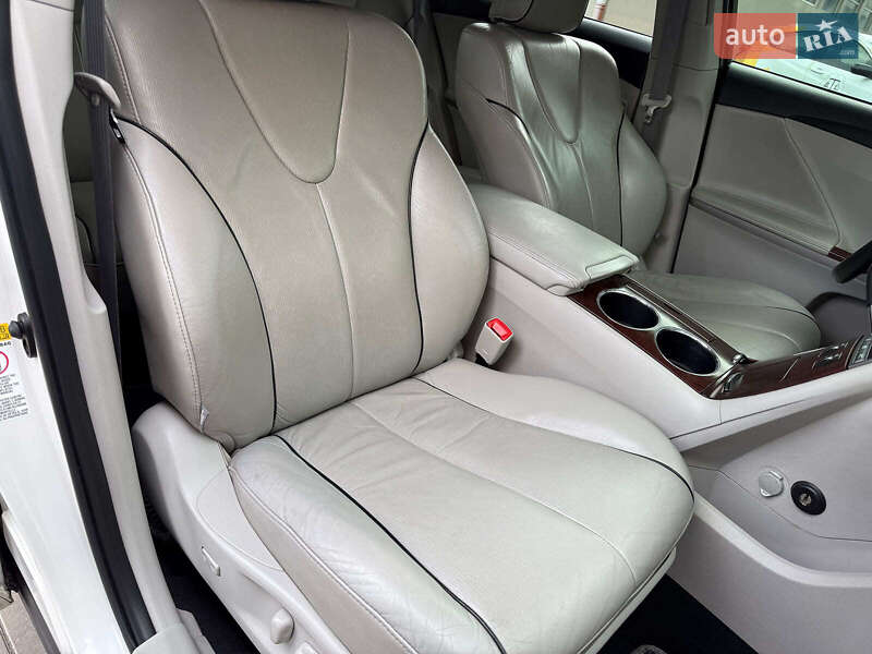 Внедорожник / Кроссовер Toyota Venza 2009 в Одессе