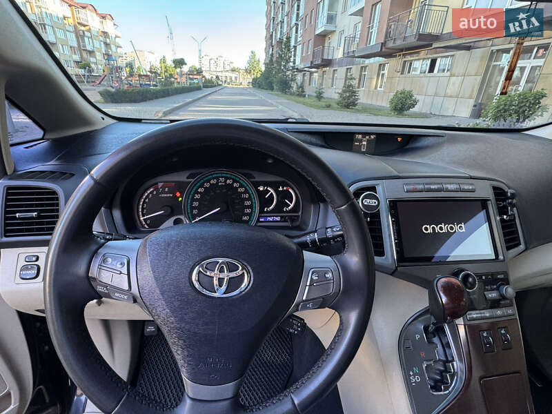 Внедорожник / Кроссовер Toyota Venza 2010 в Житомире
