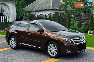 Внедорожник / Кроссовер Toyota Venza 2014 в Днепре