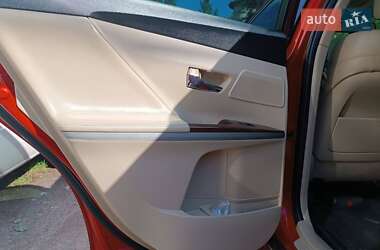 Позашляховик / Кросовер Toyota Venza 2013 в  фото 14 Позашляховик / Кросовер Toyota Venza 2013 в