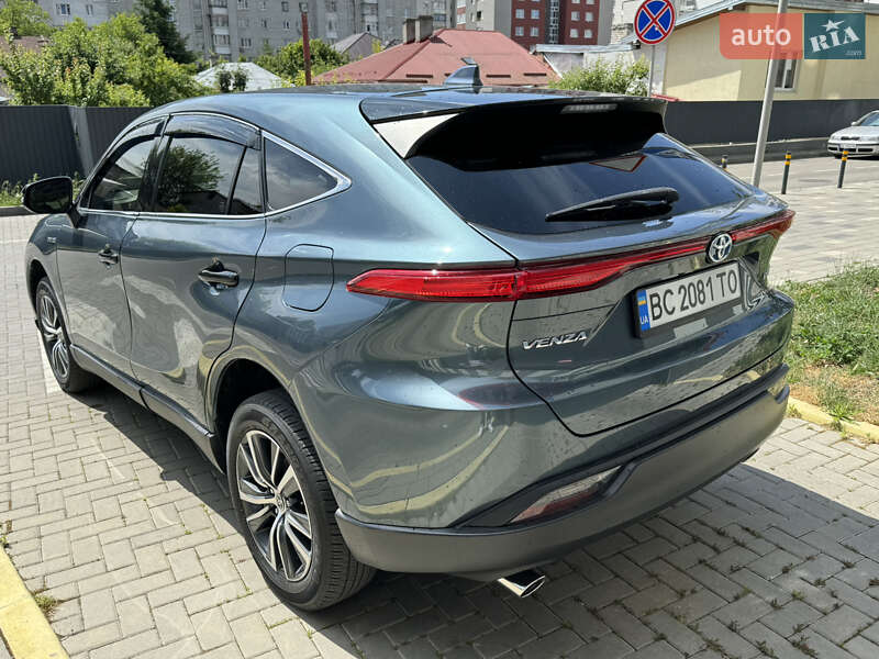Внедорожник / Кроссовер Toyota Venza 2021 в Львове