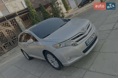Внедорожник / Кроссовер Toyota Venza 2010 в Каменском