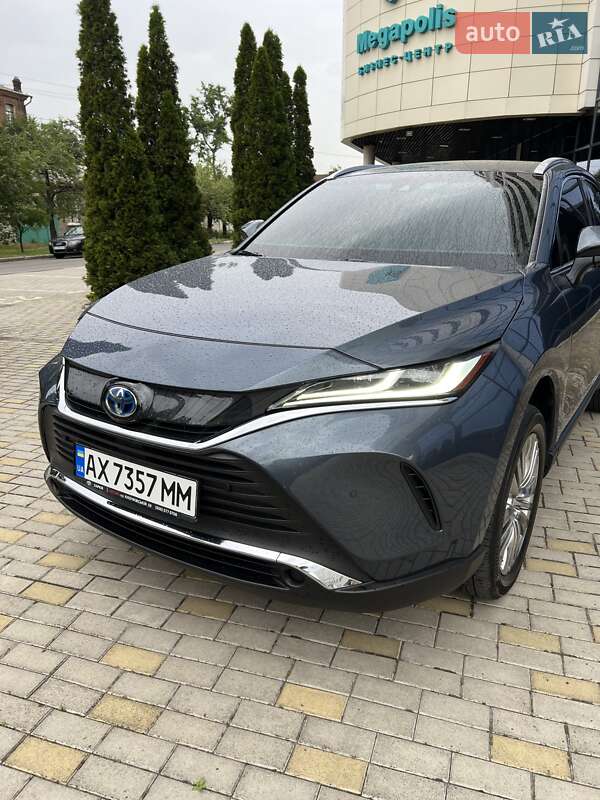 Внедорожник / Кроссовер Toyota Venza 2022 в Харькове
