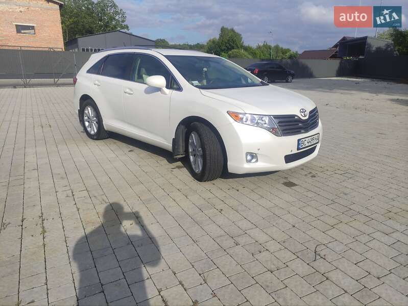 Внедорожник / Кроссовер Toyota Venza 2010 в Львове