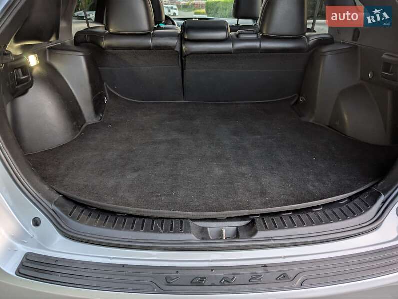 Внедорожник / Кроссовер Toyota Venza 2013 в Киеве