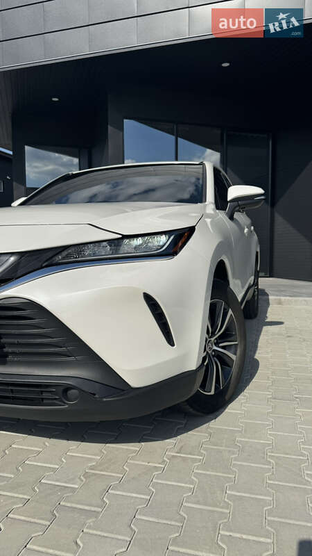 Позашляховик / Кросовер Toyota Venza 2021 в Шептицькому