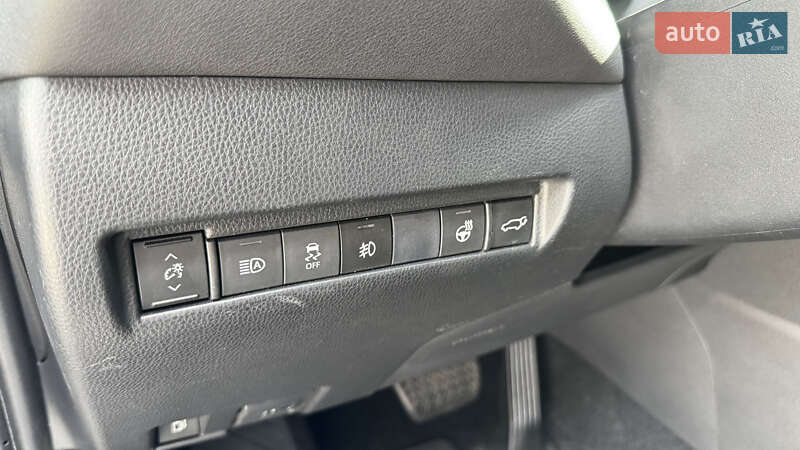 Позашляховик / Кросовер Toyota Venza 2020 в Кропивницькому