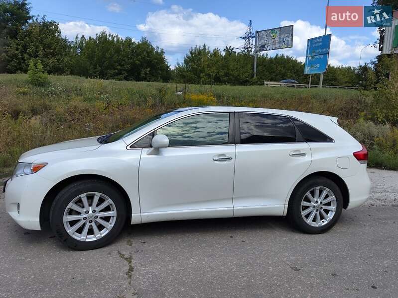 Внедорожник / Кроссовер Toyota Venza 2011 в Харькове