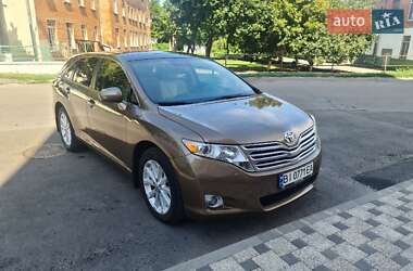 Позашляховик / Кросовер Toyota Venza 2011 в Полтаві