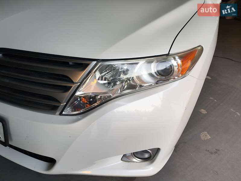 Внедорожник / Кроссовер Toyota Venza 2011 в Харькове