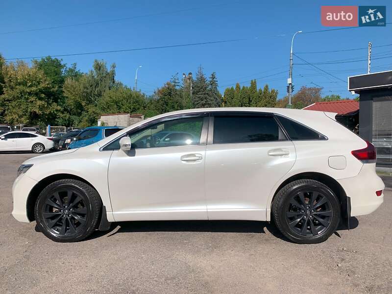 Позашляховик / Кросовер Toyota Venza 2013 в Вінниці