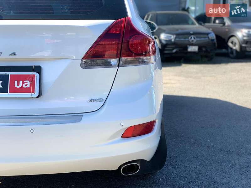 Позашляховик / Кросовер Toyota Venza 2013 в Вінниці