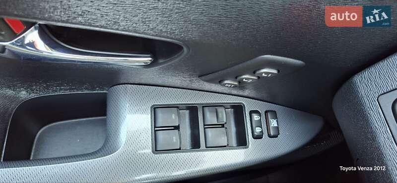 Внедорожник / Кроссовер Toyota Venza 2012 в Киеве фото 16 Внедорожник / Кроссовер Toyota Venza 2012 в Киеве