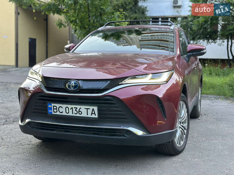 Позашляховик / Кросовер Toyota Venza 2022 в Львові