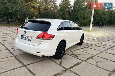 Внедорожник / Кроссовер Toyota Venza 2010 в Харькове