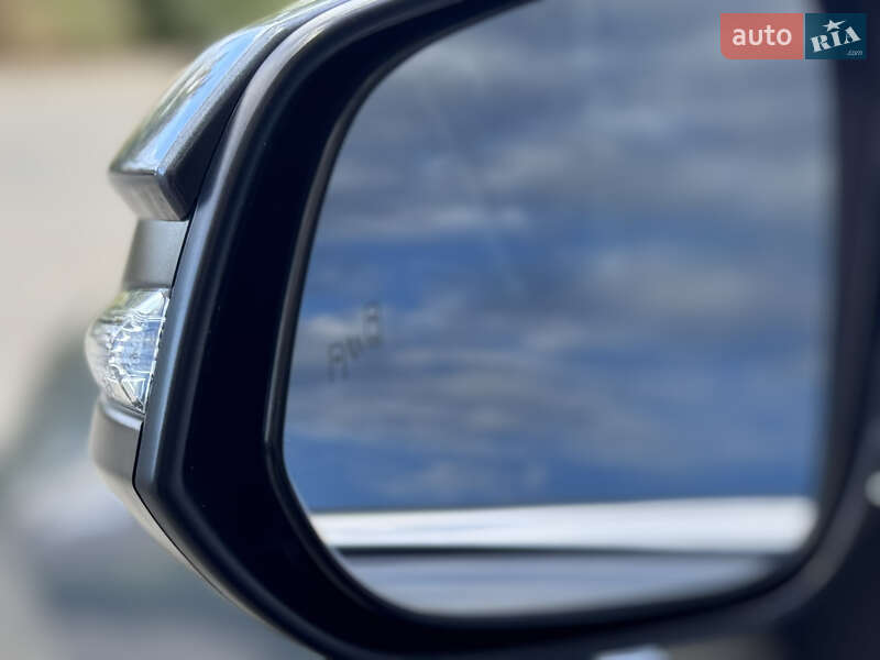 Внедорожник / Кроссовер Toyota Venza 2021 в Одессе