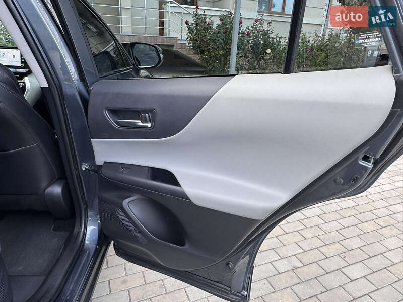 Внедорожник / Кроссовер Toyota Venza 2021 в Одессе