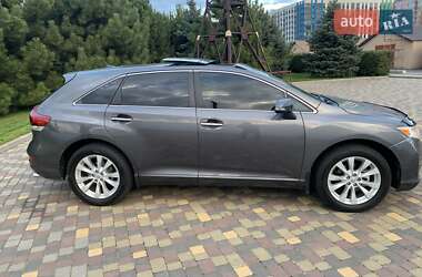 Позашляховик / Кросовер Toyota Venza 2013 в Дніпрі