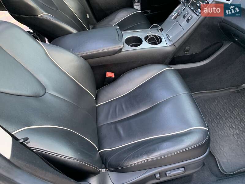 Позашляховик / Кросовер Toyota Venza 2013 в Дніпрі