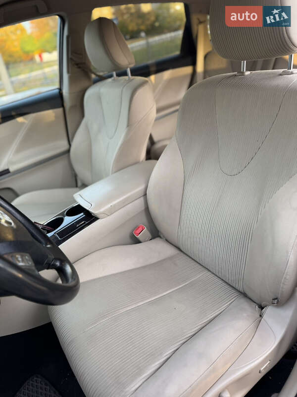 Внедорожник / Кроссовер Toyota Venza 2010 в Харькове фото 12 Внедорожник / Кроссовер Toyota Venza 2010 в Харькове