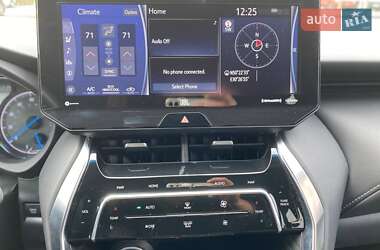 Внедорожник / Кроссовер Toyota Venza 2021 в 