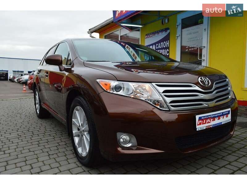 Внедорожник / Кроссовер Toyota Venza 2010 в Львове