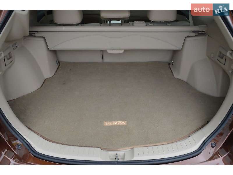 Внедорожник / Кроссовер Toyota Venza 2010 в Львове