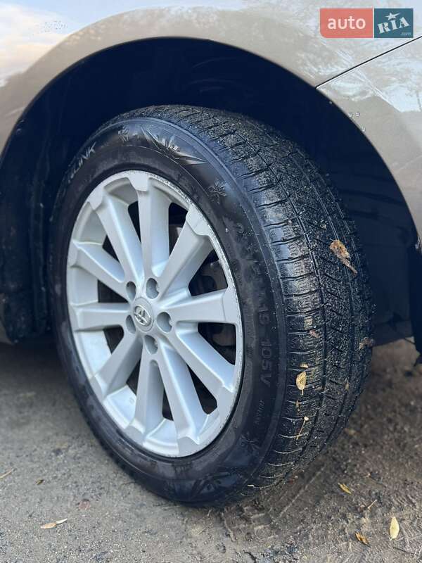 Позашляховик / Кросовер Toyota Venza 2011 в Вінниці фото 11 Позашляховик / Кросовер Toyota Venza 2011 в Вінниці