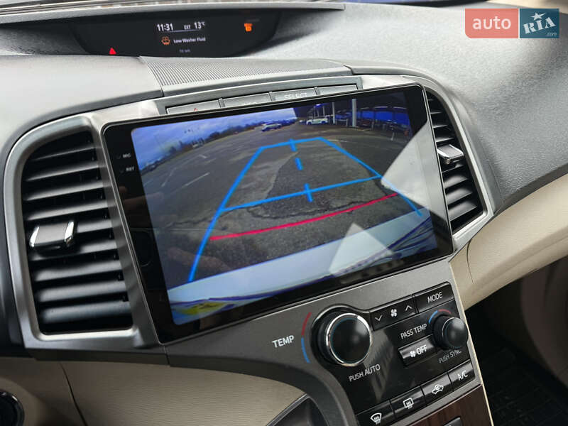 Позашляховик / Кросовер Toyota Venza 2013 в Дніпрі