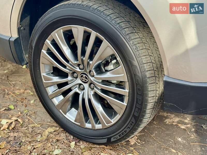Внедорожник / Кроссовер Toyota Venza 2021 в Бердичеве фото 23 Внедорожник / Кроссовер Toyota Venza 2021 в Бердичеве