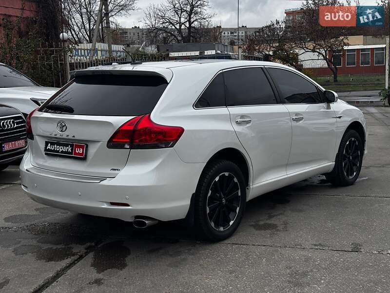 Внедорожник / Кроссовер Toyota Venza 2012 в Харькове